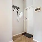 3ff - Newly Renovated In The Middle Of The Centre *